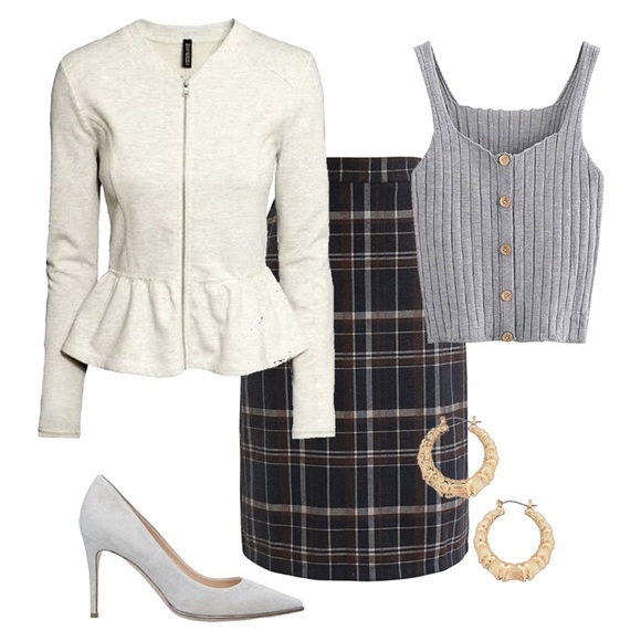 Welcome to Liz’s Closet! - Picture 13 of 15